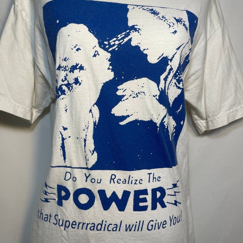 SUPERRRADICAL White Graphic T-Shirt - Picture 9 of 11